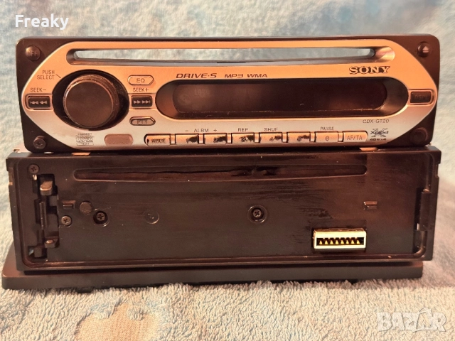 Cd player радио за кола SONY  CDX-GT20 45x4 