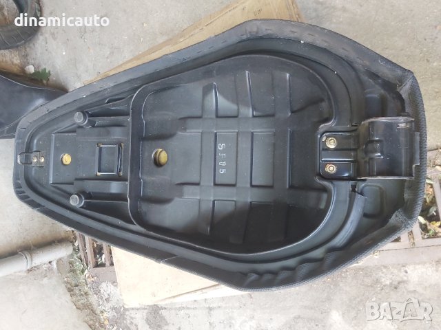 Седалка за Kymco People S 125, снимка 4 - Части - 41867786
