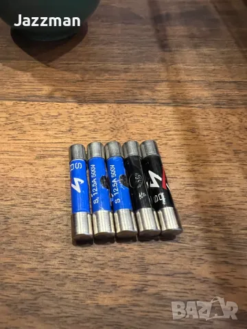 Synergistic Research blue fuse S12.5A 500V  			