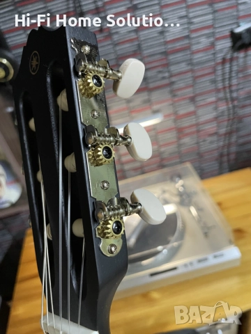 Малка китара YAMAHA GL1 Guitalele, снимка 12 - Китари - 56133243