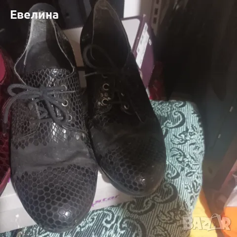 Затворени обувки, снимка 4 - Дамски ежедневни обувки - 47278973