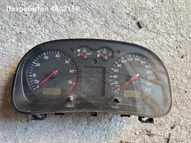 Части за VW Bora 1.6, снимка 6 - Автомобили и джипове - 55710036