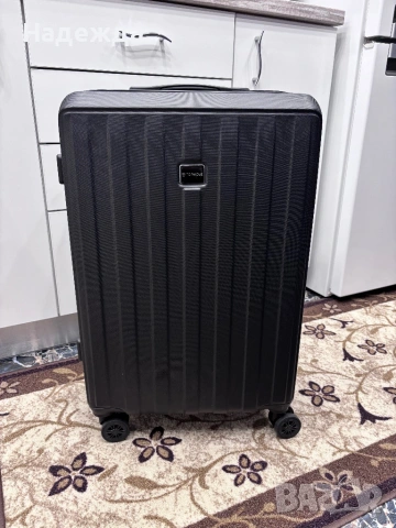 Topmove куфар с колелца