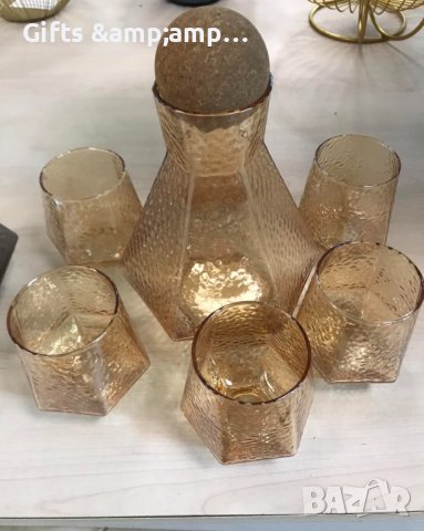 Комплект чаши за уиски 6 броя + декантер - стъкло в кехлибарен цвят