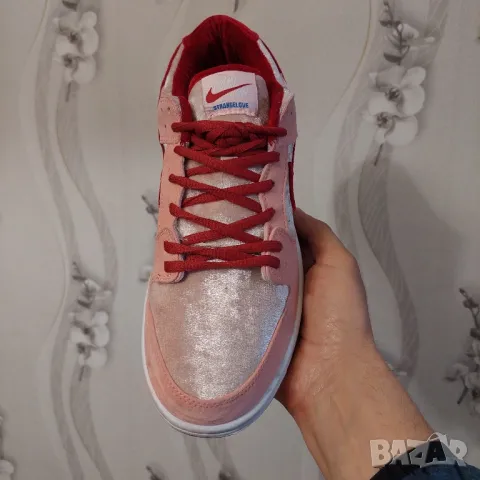 Nike SB Dunk Low x StrangeLove номер 42 ,5-43  маратонки / кецове , снимка 14 - Маратонки - 49908896