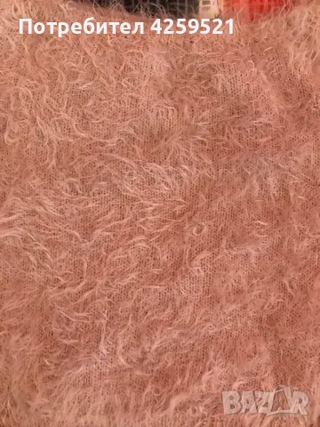 Пухена къса блуза, снимка 2 - Блузи с дълъг ръкав и пуловери - 50151291