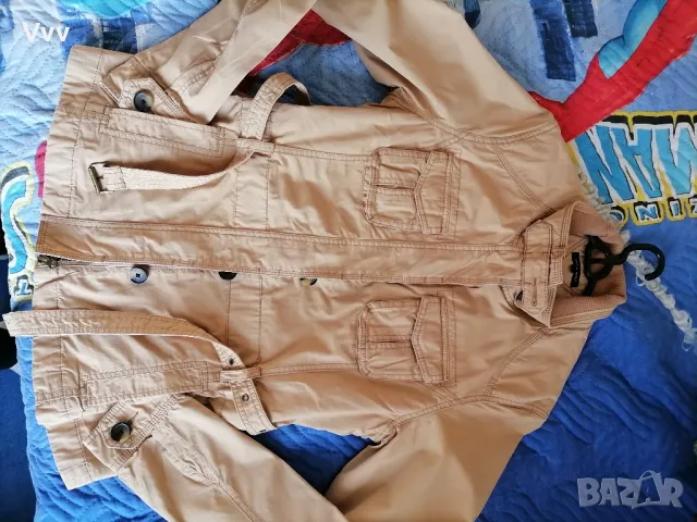 Тренч /шлифер тренчкод Tommy Hilfiger , снимка 12 - Палта, манта - 47318166