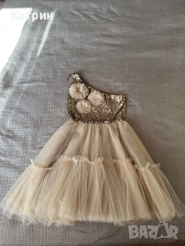 Официална рокля от Кристин Фешън