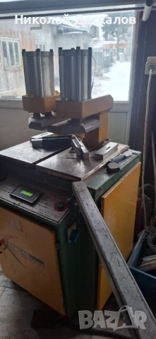 Машини за пвц дограма лепачка