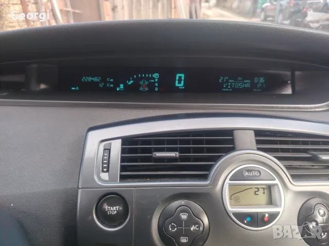 Рено Сценик 2 2.0 16v автоматик, снимка 10 - Автомобили и джипове - 56381815