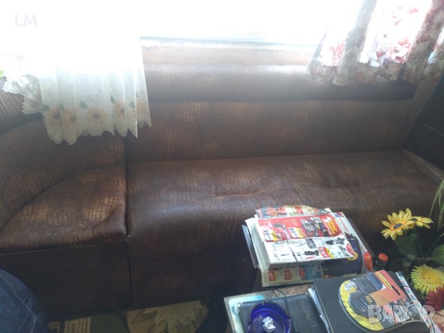 Ъглов диван спалня , снимка 5 - Дивани и мека мебел - 40132596