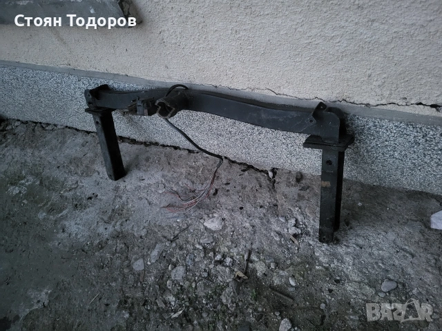 теглич за Audi A6, снимка 4 - Части - 53697171