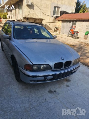 BMW 520i НА ЧАСТИ , снимка 2 - Автомобили и джипове - 38916311