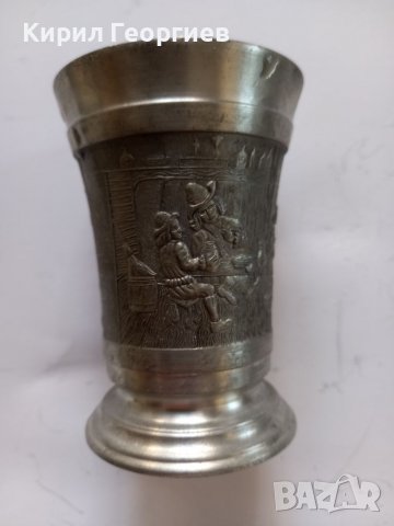 Две релефни цинкови чаши . Цената  е за бройка , снимка 1