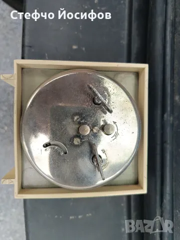 Будилник Севани , снимка 2 - Антикварни и старинни предмети - 49616438