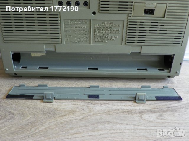 Японски Стерео касетофон TOSHIBA RT-100S, Кореком 1983г., снимка 11 - Радиокасетофони, транзистори - 41932522