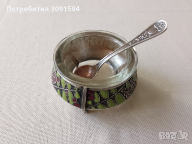 Руски мелхиорен съд за хайвер ,сол,със  емайл оригинална лъжичка