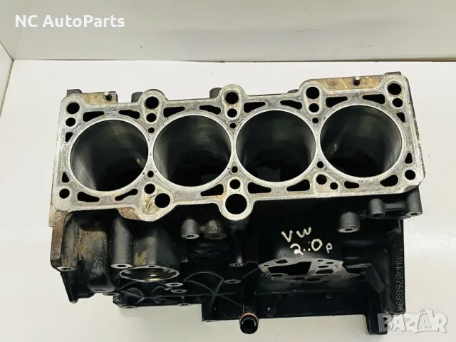 Цилидров блок за Audi Ауди А3 VW Golf MK5 8P1 2.0 GTI 200 коня BWA Евро-4 06F103021D 2007, снимка 2 - Части - 50391613