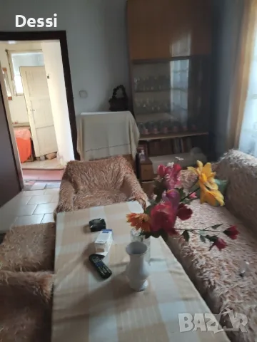 Продавам масивна къща, снимка 3 - Къщи - 56172414