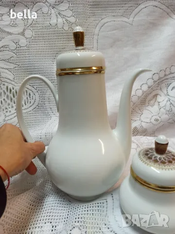 Порцеланов стилен чайник и захарница висококачествен порцелан- Bavaria Vohenstrauss Johann Seltnann, снимка 2 - Други ценни предмети - 47989553