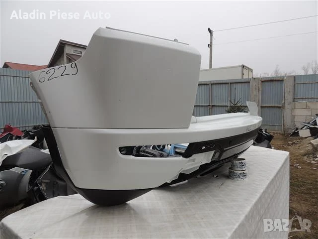 Задна броня Land Rover Evoque След 2014 код EJ3M-17D781-A , снимка 2 - Аксесоари и консумативи - 50637695