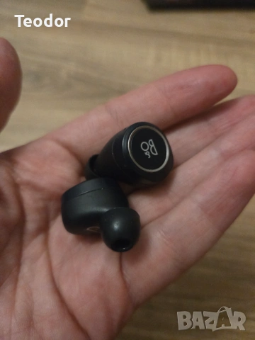 Слушалки BANG AND OLUFSEN Beoplay E8 2.0, снимка 2 - Bluetooth слушалки - 53829633
