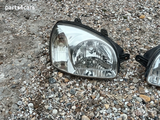 ляв и десен фар за хюндай санта фе HYNDAI SANTA FE 01 - 06, снимка 2 - Части - 48033410