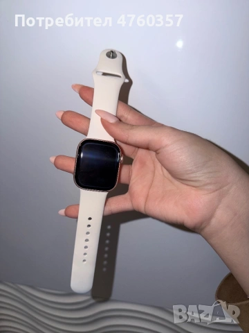 apple watch 10, 42 mm + 3 каишки, снимка 2 - Смарт часовници - 53773429