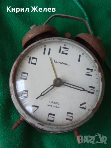 JANTAR MADE in USSR Стар РУСКИ БУДИЛНИК МЕХАНИЧЕН НАСТОЛЕН ЧАСОВНИК ЯНТАР СССР 43673, снимка 17 - Антикварни и старинни предмети - 44463943