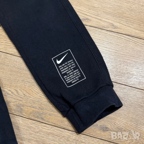 Мъжко долнище Nike Swoosh Sportswear | S размер, снимка 4 - Спортни дрехи, екипи - 53510154