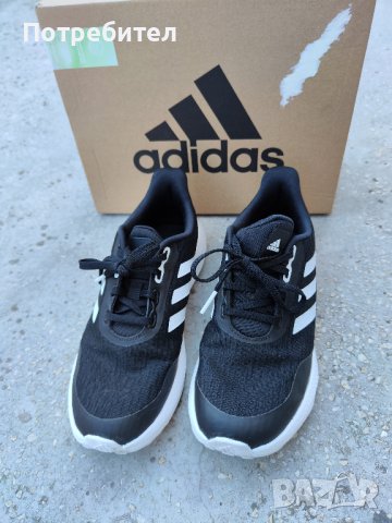 Оригинални спортни обувки Adidas EQ 21, снимка 3 - Маратонки - 39441689