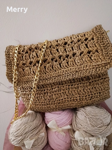 Ръчно плетена чанта от хартиена прежда 