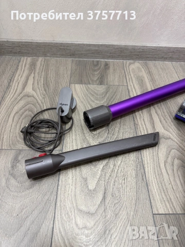 Прахосмукачка Dyson v15, снимка 7 - Прахосмукачки - 53455524
