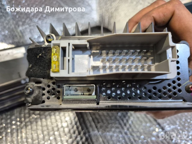 Авто усилватели за S класа W220 2 бр, снимка 6 - Аксесоари и консумативи - 51333478