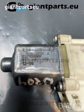 Мотор за стъклоповдигач Мерцедес Mercedes W204 , A2048200542, снимка 2 - Части - 40438688