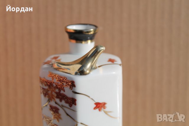 Порцеланов сервиз 4 чаши и 1 каничка, снимка 5 - Сервизи - 35806068