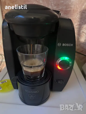 Кафемашина Bosch Tassimo Fidelia TAS4000 + подарък многократна капсула – тествана