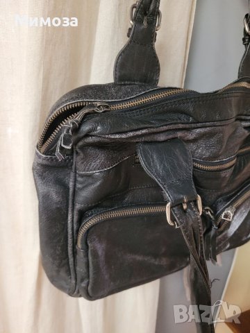 BON' A PARTE естествена кожа, черна чанта  с много джобчета, снимка 11 - Чанти - 41042803