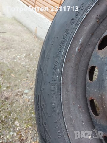 Джанти със Зимни гуми Nexen 185/60/15 за Тойота ,Сузуки, снимка 3 - Гуми и джанти - 38788284