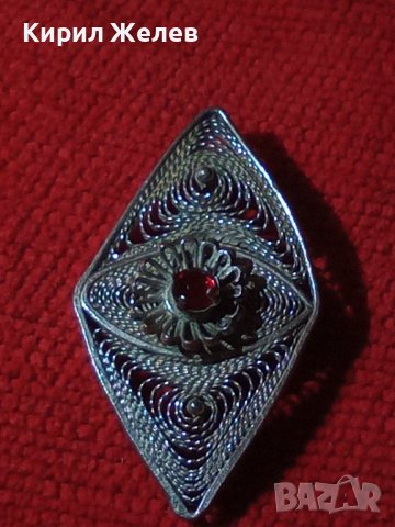 19 Век ФИЛИГРАННА СРЕБЪРНА РЕТРО БРОШКА МНОГО ВИСОКА ПРОБА СРЕБРО с ЕСТЕСТВЕН ФАСЕТИРАН ГРАНАТ 32435