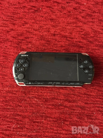 PSP 3004 за части не светва