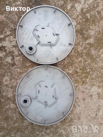 капачки за джанти за рено, снимка 2 - Аксесоари и консумативи - 52286594