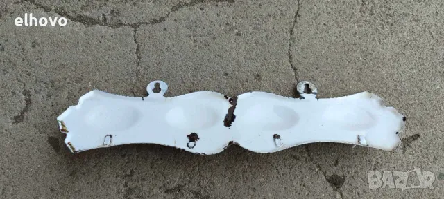 Стара емайлирана закачалка, снимка 4 - Антикварни и старинни предмети - 49313835