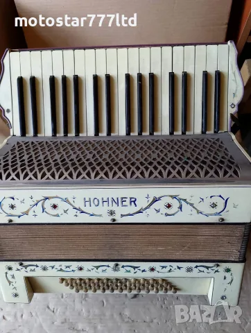 Акордеон Hohner 48 баса, снимка 2 - Акордеони - 56403947