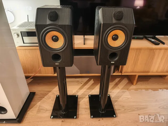 Продавам едни от известните и награждавани букшелф колони на Bower's & Wilkins CDM1 , заедно със сто