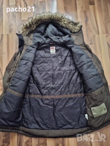 Fjällräven Barents Insulated Parka, снимка 13 - Якета - 51645265