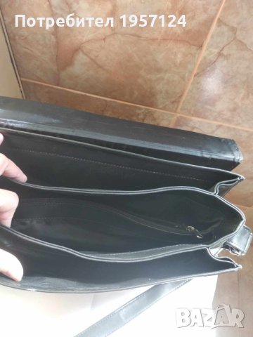 Черна дамска чанта, снимка 4 - Чанти - 42544978