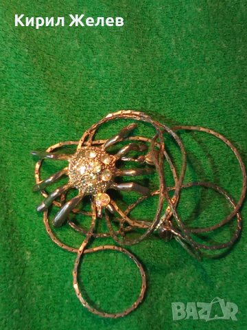 ЕФЕКТНО ПОСРЕБРЕНО КОЛИЕ с ФИГУРАЛЕН ПЕНДАНТ ПАЯЧЕ с ИСКРЯЩИ КРИСТАЛИ 38658