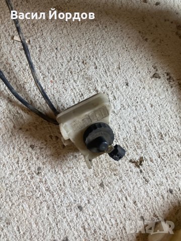 Казанче Спирачна течност за Форд Фокус. Ford Focus 1 . , снимка 2 - Части - 41815903