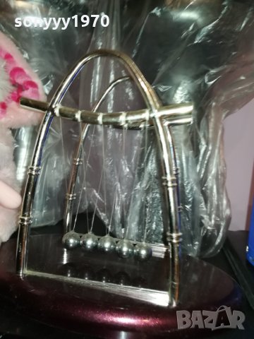 ЛЮЛКАТА НА НЮТОН 1210212042, снимка 12 - Антикварни и старинни предмети - 34442453